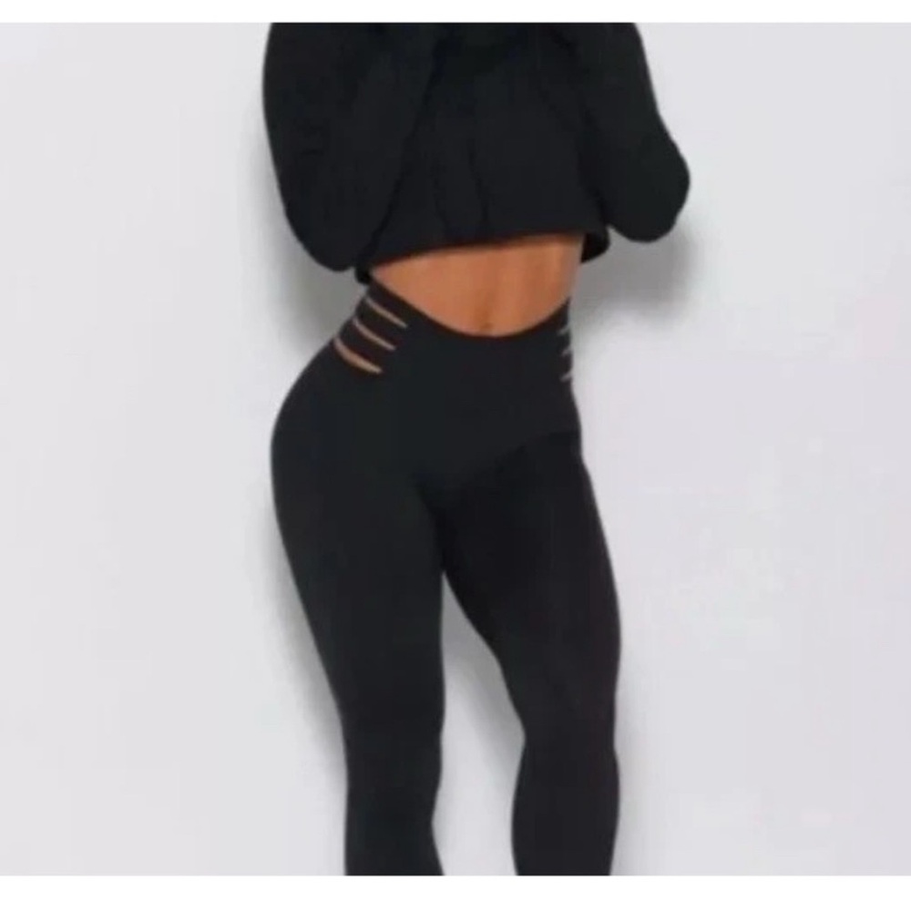 Bombshell Sportswear Black Cutout Leggings